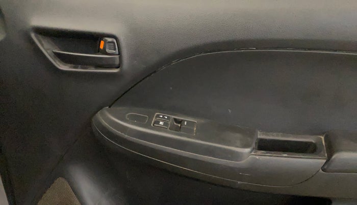 2021 Maruti Baleno SIGMA PETROL 1.2, Petrol, Manual, 66,324 km, Driver Side Door Panels Control