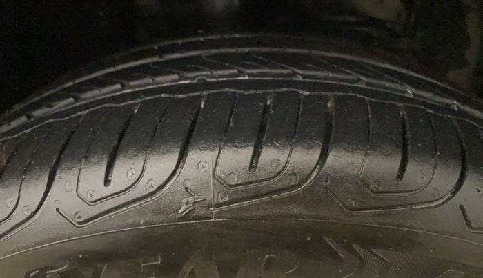 2018 Toyota YARIS G CVT, Petrol, Automatic, 36,071 km, Right Front Tyre Tread