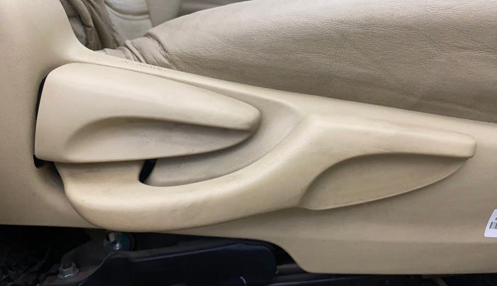 2018 Toyota YARIS G CVT, Petrol, Automatic, 36,071 km, Driver Side Adjustment Panel