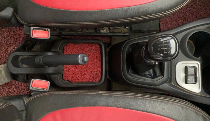 2019 Datsun Redi Go T (O), Petrol, Manual, 99,913 km, Gear Lever