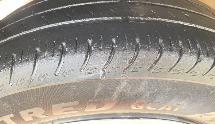 2025 Maruti Swift VXi, Petrol, Manual, 44,880 km, Left Front Tyre Tread