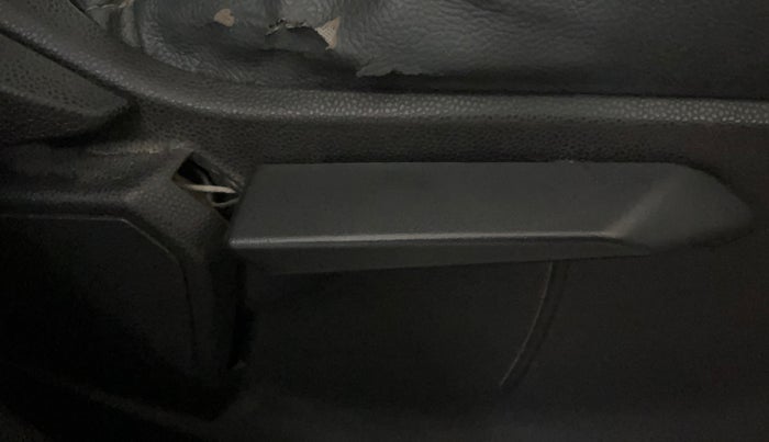 2014 Ford Ecosport TITANIUM 1.5L PETROL AT, Petrol, Automatic, 90,448 km, Driver Side Adjustment Panel