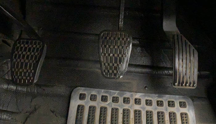 2018 Tata NEXON XZ PETROL, CNG, Manual, 73,283 km, Pedals