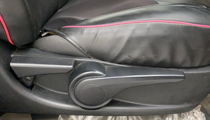 2018 Tata NEXON XZ PETROL, CNG, Manual, 73,283 km, Driver Side Adjustment Panel