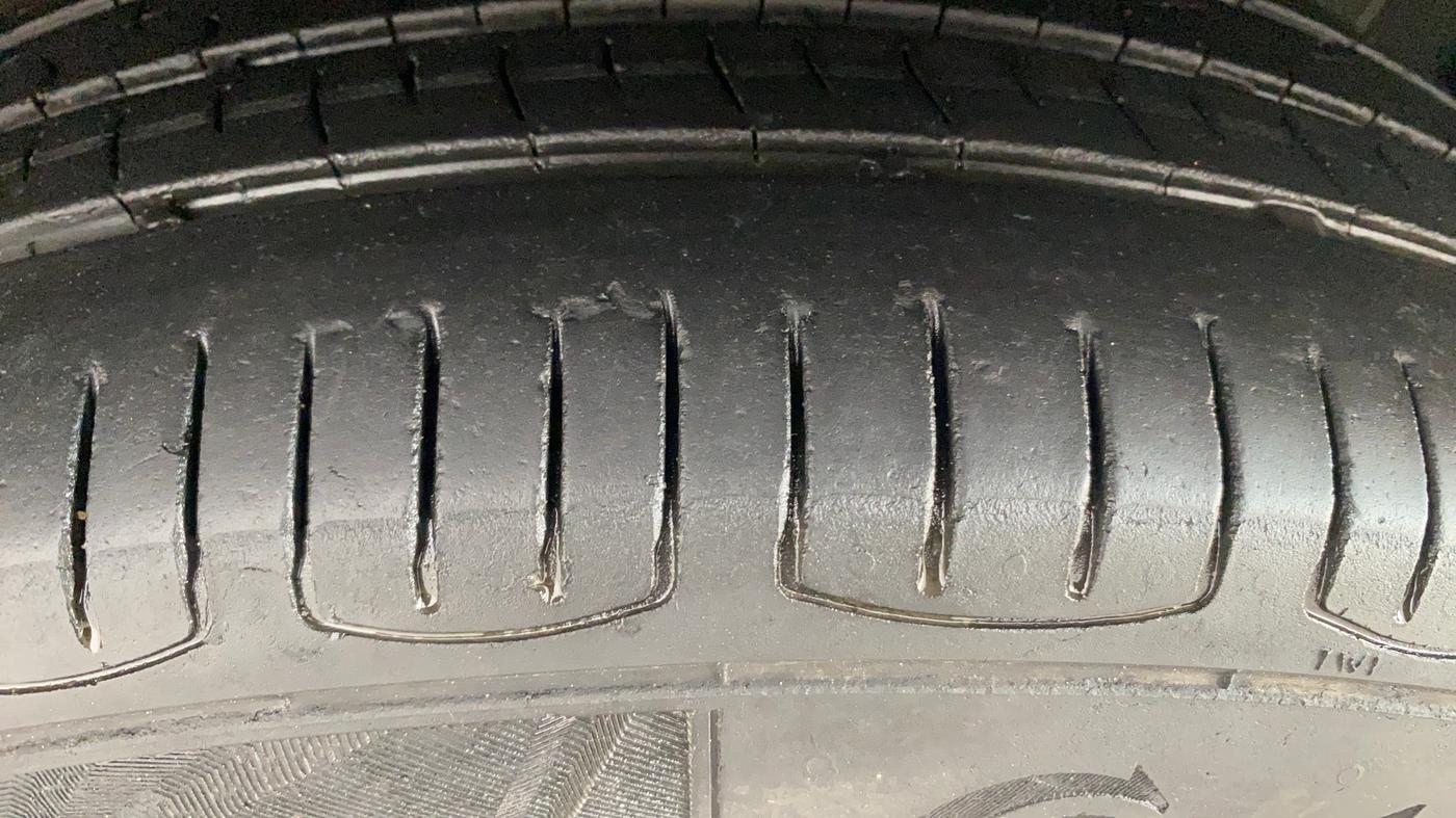 2020 Honda Amaze 1.5L I-DTEC S, Diesel, Manual, 61,179 km, Right Front Tyre Tread