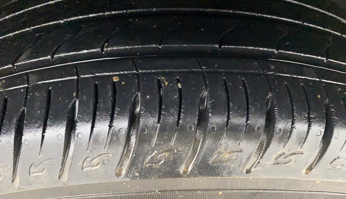 2020 Hyundai VENUE SX 1.0 TURBO, Petrol, Manual, 20,251 km, Right Front Tyre Tread