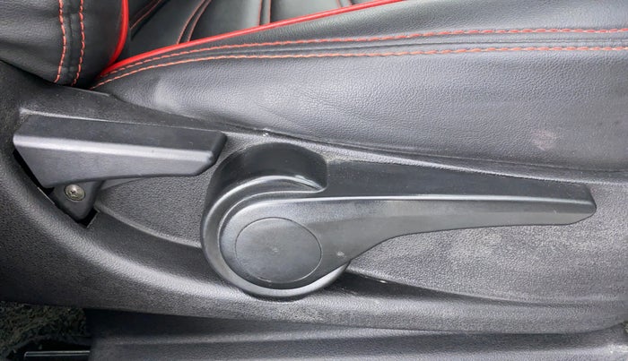2019 Tata NEXON XZA + 1.2 PETROL A/T, Petrol, Automatic, 14,906 km, Driver Side Adjustment Panel