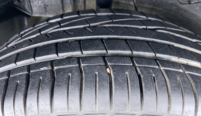 2019 Tata NEXON XZA + 1.2 PETROL A/T, Petrol, Automatic, 14,906 km, Right Rear Tyre Tread