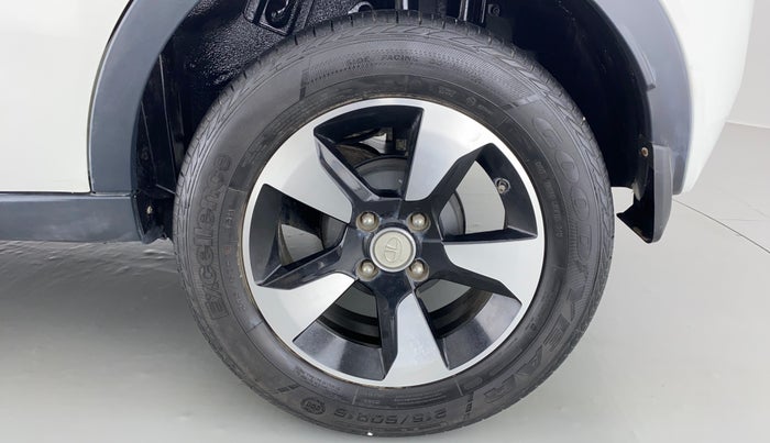 2019 Tata NEXON XZA + 1.2 PETROL A/T, Petrol, Automatic, 14,906 km, Left Rear Wheel