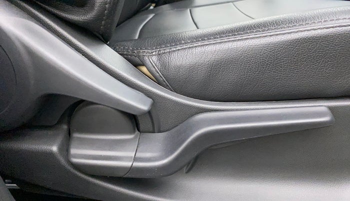 2019 Honda Amaze 1.2L I-VTEC VX ACE EDITION, Petrol, Manual, 42,435 km, Driver Side Adjustment Panel