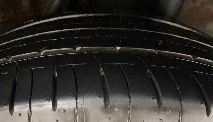 2023 Honda City 1.5L I-VTEC ZX CVT, Petrol, Automatic, 13,324 km, Left Rear Tyre Tread