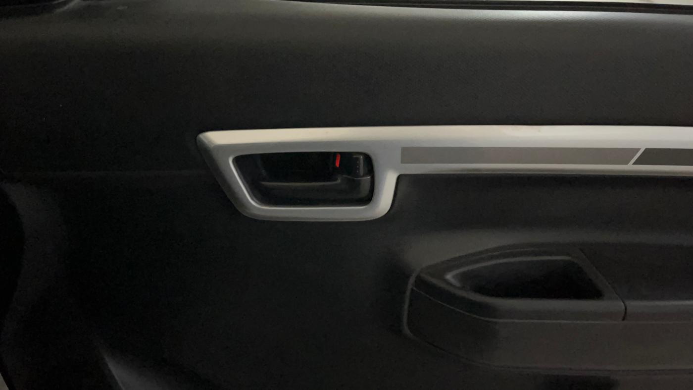2021 Maruti S PRESSO VXI AMT, Petrol, Automatic, 22,444 km, Driver Side Door Panels Control
