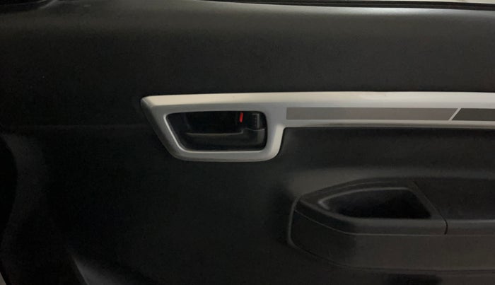 2021 Maruti S PRESSO VXI AMT, Petrol, Automatic, 22,672 km, Driver Side Door Panels Control