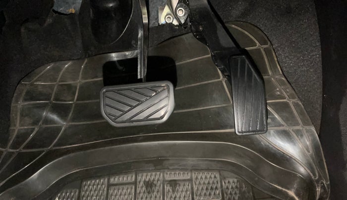 2021 Maruti S PRESSO VXI AMT, Petrol, Automatic, 22,672 km, Pedals