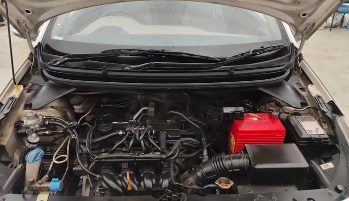 2017 Hyundai Elite i20 SPORTZ 1.2, CNG, Manual, 73,687 km, Engine View