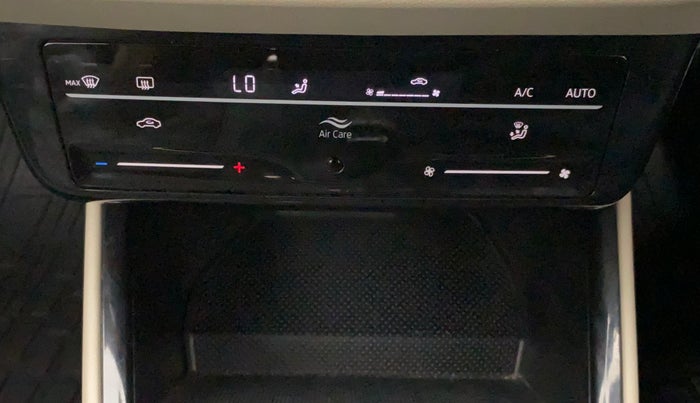 2022 Skoda SLAVIA AMBITION 1.0L TSI AT, Petrol, Automatic, 9,900 km, Automatic Climate Control