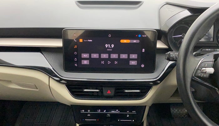 2022 Skoda SLAVIA AMBITION 1.0L TSI AT, Petrol, Automatic, 9,900 km, Air Conditioner