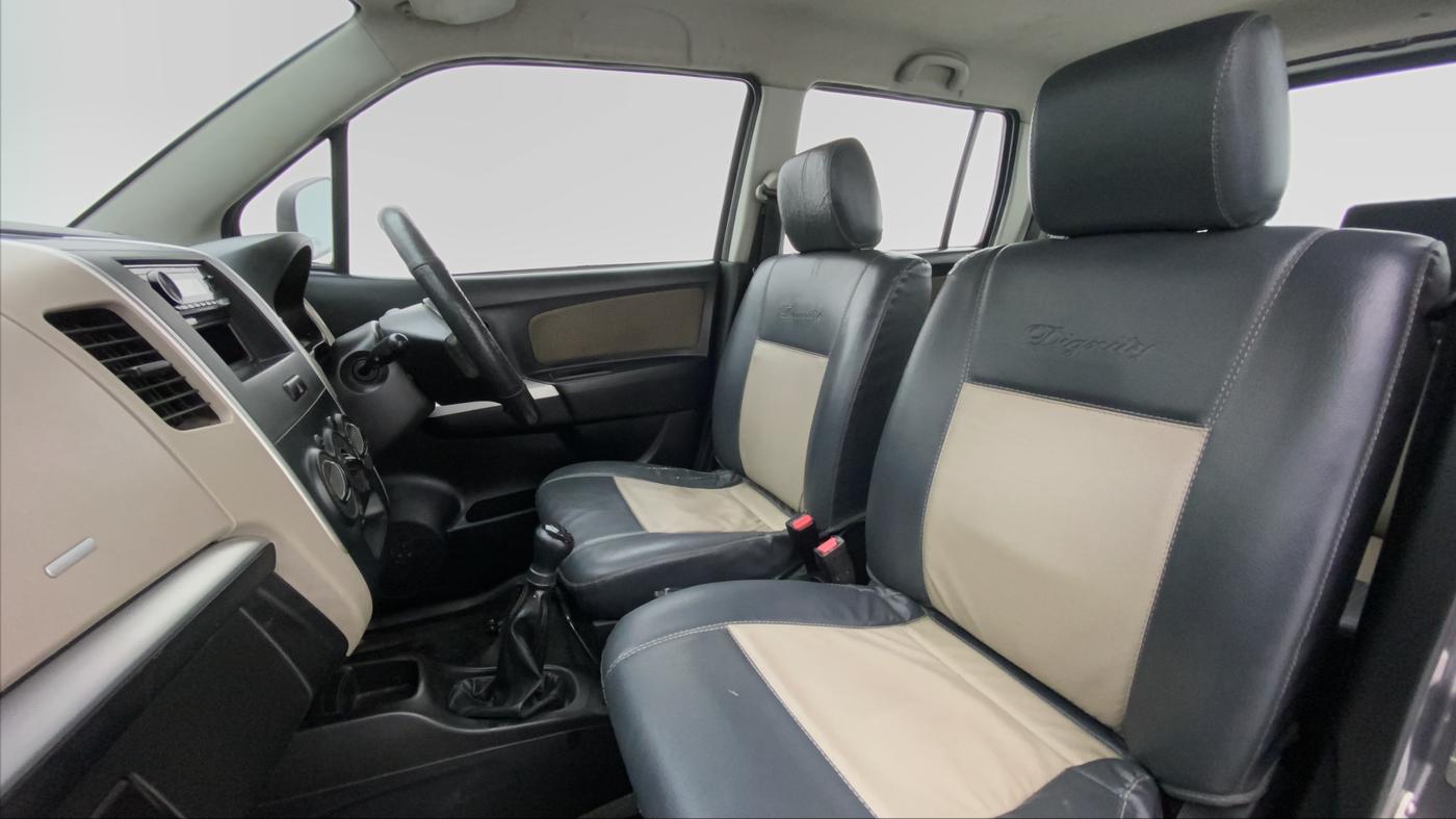 2014 Maruti Wagon R 1.0 LXI CNG, CNG, Manual, 84,055 km, Right Side Front Door Cabin