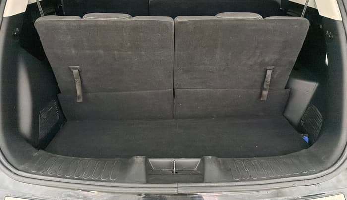 2024 MG HECTOR PLUS Select Pro 1.5 MT 7 STR, Petrol, Manual, 19,342 km, Boot Inside