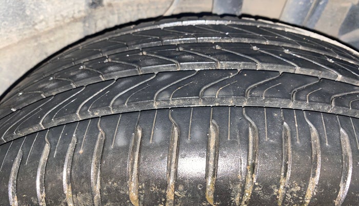 2019 Tata NEXON XM PETROL, Petrol, Manual, 60,650 km, Left Rear Tyre Tread