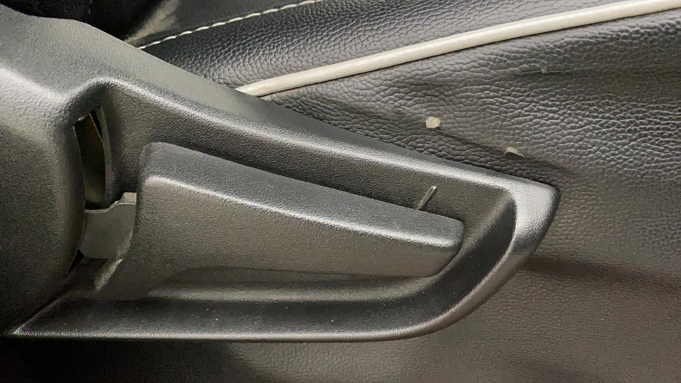 2020 Maruti S PRESSO VXI PLUS AMT, CNG, Automatic, 11,263 km, Driver Side Adjustment Panel