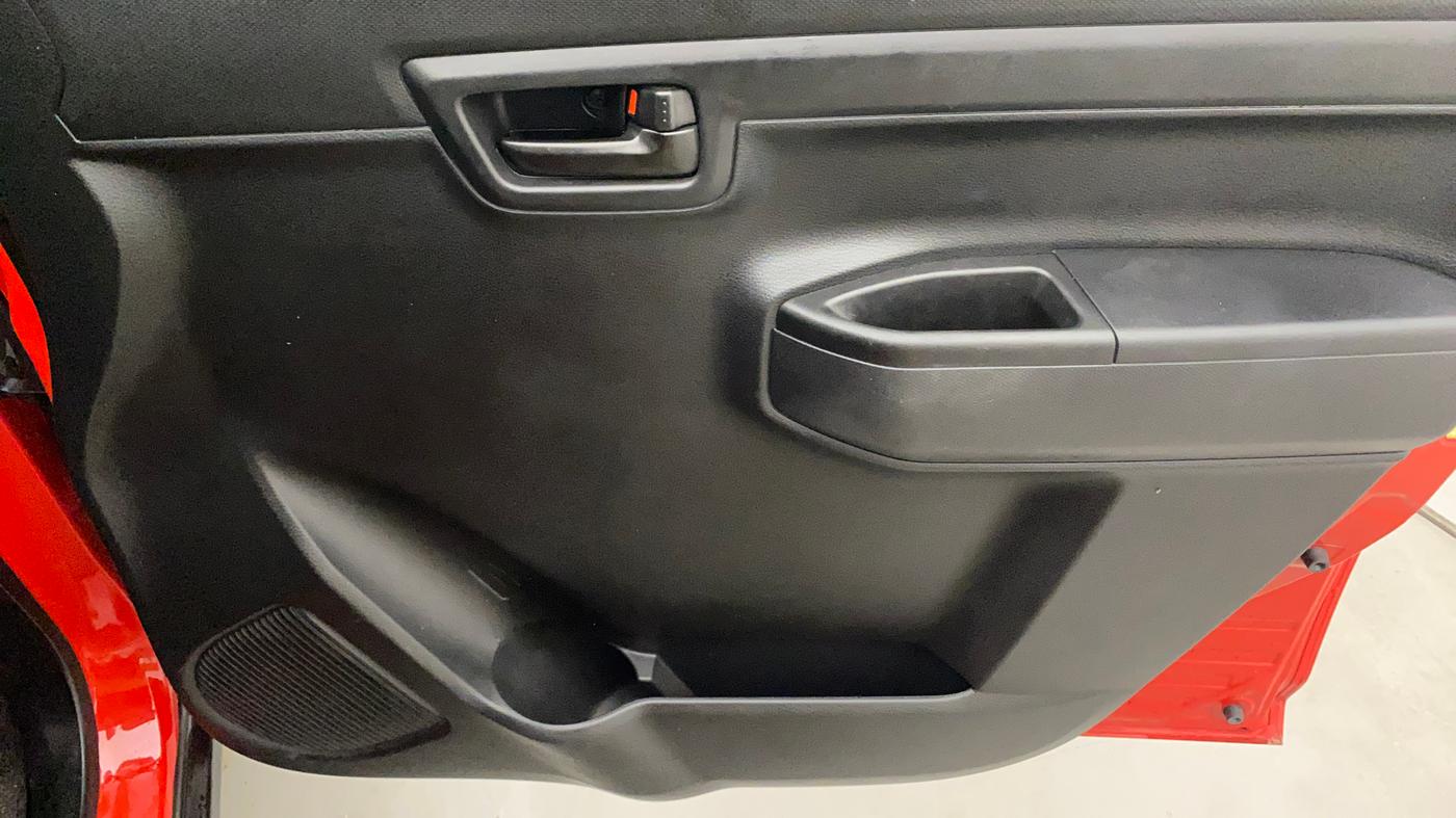2020 Maruti S PRESSO VXI PLUS AMT, CNG, Automatic, 11,263 km, Driver Side Door Panels Control