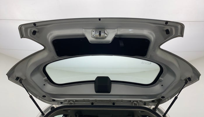 2019 Mahindra Kuv100 K2 TRIP CNG, CNG, Manual, 72,230 km, Boot Door Open