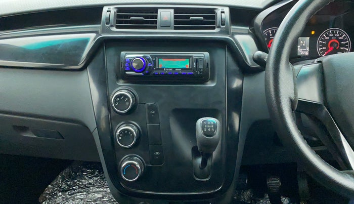 2019 Mahindra Kuv100 K2 TRIP CNG, CNG, Manual, 72,230 km, Air Conditioner