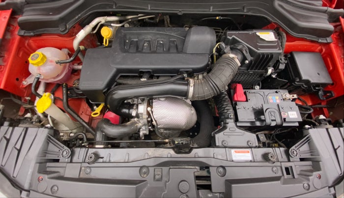 2019 Mahindra XUV300 1.5 W6 MT, Diesel, Manual, 37,875 km, Open Bonet