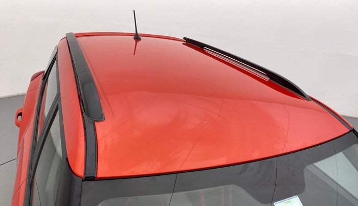 2019 Mahindra XUV300 1.5 W6 MT, Diesel, Manual, 37,875 km, Roof