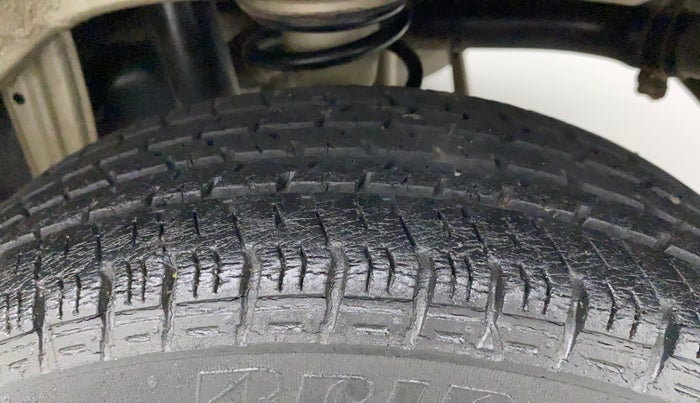 2013 Maruti Alto K10 VXI, Petrol, Manual, 52,990 km, Left Rear Tyre Tread
