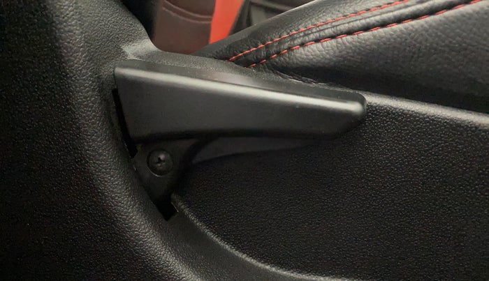 2016 Tata Tiago XT PETROL, CNG, Manual, 52,150 km, Driver Side Adjustment Panel