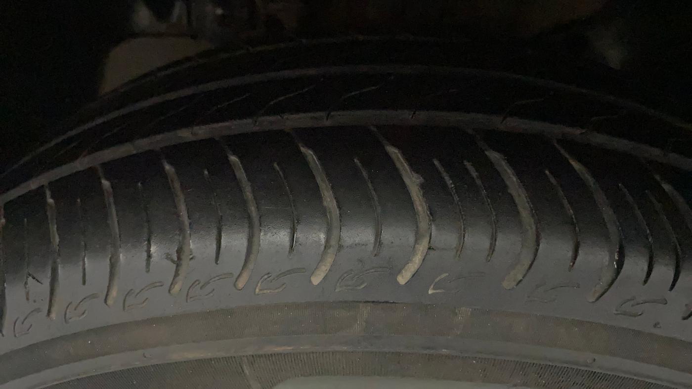 2016 Tata Tiago XT PETROL, CNG, Manual, 52,175 km, Left Front Tyre Tread