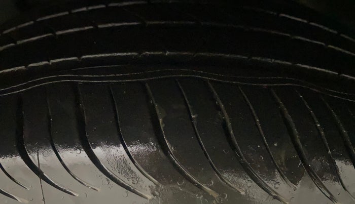 2019 Tata NEXON XZA PLUS PETROL, Petrol, Automatic, 57,459 km, Left Front Tyre Tread