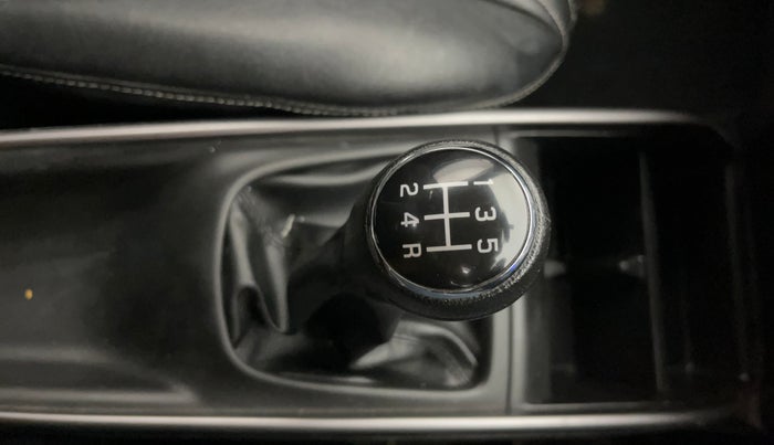 2019 Maruti Baleno ZETA PETROL 1.2, Petrol, Manual, 29,713 km, Gear Lever