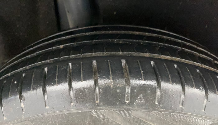 2019 Maruti Baleno ZETA PETROL 1.2, Petrol, Manual, 29,713 km, Right Rear Tyre Tread