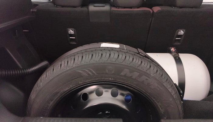 2025 Maruti FRONX SIGMA CNG 1.2 MT, CNG, Manual, 114 km, Spare Tyre