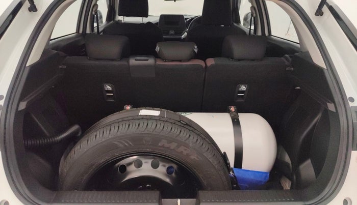 2025 Maruti FRONX SIGMA CNG 1.2 MT, CNG, Manual, 114 km, Boot Inside