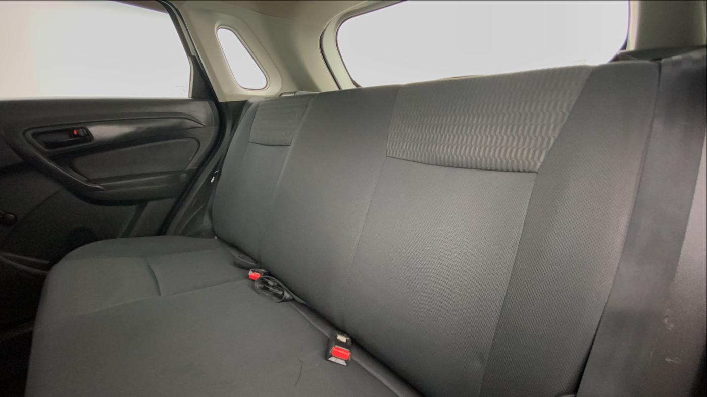 2017 Maruti Vitara Brezza LDI OPT, Diesel, Manual, 74,535 km, Right Side Rear Door Cabin