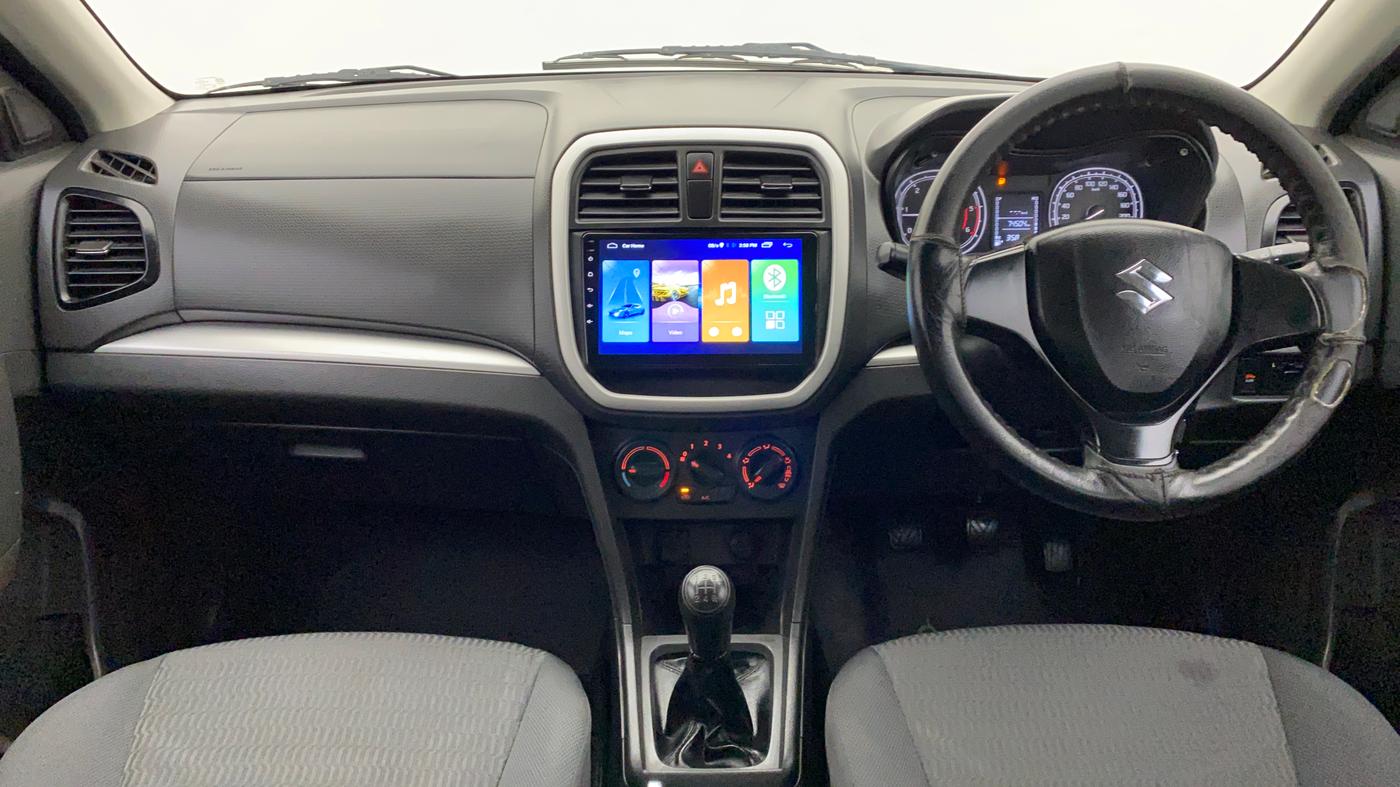 2017 Maruti Vitara Brezza LDI OPT, Diesel, Manual, 74,535 km, Dashboard