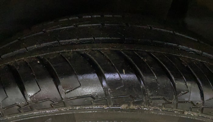 2019 Maruti IGNIS DELTA 1.2, Petrol, Manual, 32,023 km, Left Rear Tyre Tread