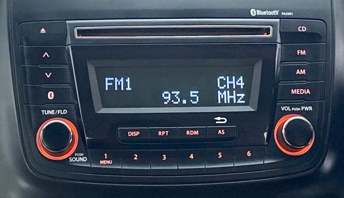 2018 Maruti Dzire VXI, Petrol, Manual, 90,967 km, Infotainment System