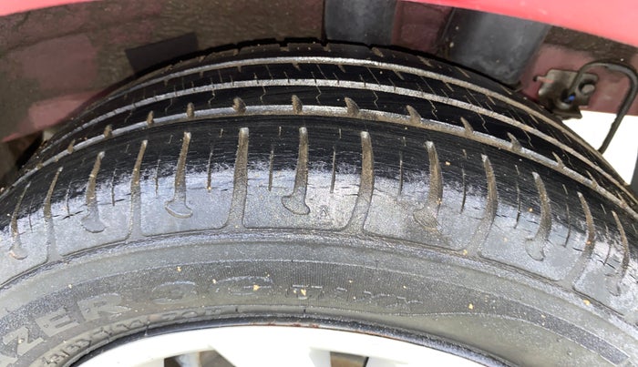 2015 Hyundai Grand i10 SPORTZ 1.2 KAPPA VTVT, Petrol, Manual, 43,156 km, Left Rear Tyre Tread