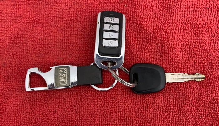 2017 Maruti Alto 800 LXI, Petrol, Manual, 20,939 km, Key Close Up