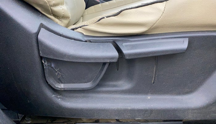 2021 Hyundai Creta SX EXECUTIVE 1.5 DIESEL, Diesel, Manual, 97,880 km, Driver Side Adjustment Panel