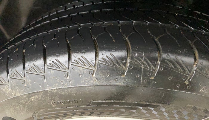 2021 Hyundai Creta SX EXECUTIVE 1.5 DIESEL, Diesel, Manual, 97,880 km, Left Rear Tyre Tread