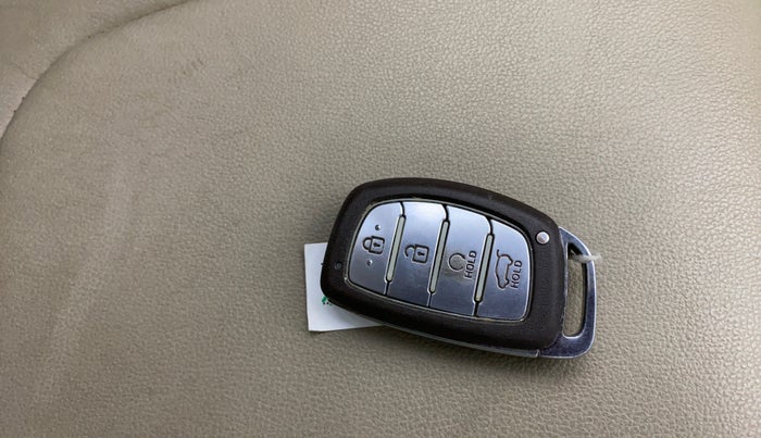 2021 Hyundai Creta SX EXECUTIVE 1.5 DIESEL, Diesel, Manual, 97,880 km, Key Close Up