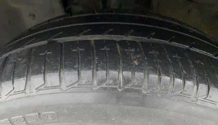 2019 Nissan Micra XV CVT, Petrol, Automatic, 29,105 km, Left Front Tyre Tread