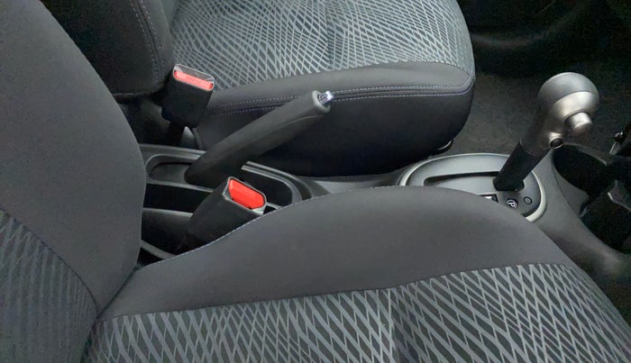2019 Nissan Micra XV CVT, Petrol, Automatic, 29,105 km, Gear Lever