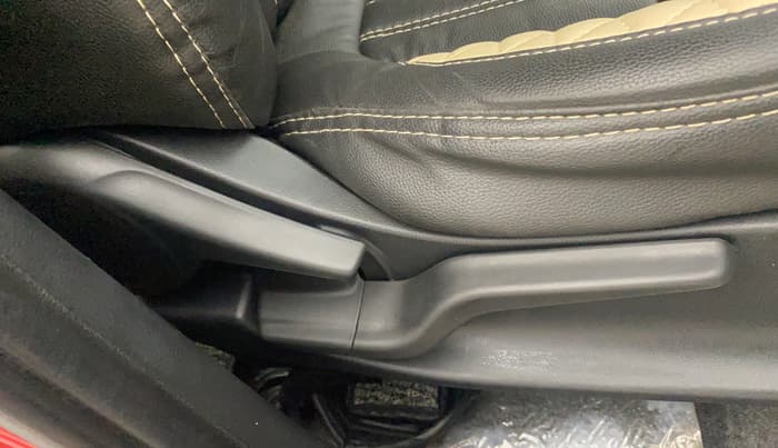 2021 Honda Amaze 1.2L I-VTEC S, Petrol, Manual, 28,505 km, Driver Side Adjustment Panel